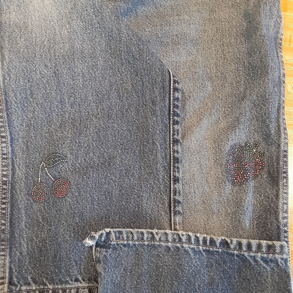 Cinch Strawberry Cherry Embroidered Jeans 40x34